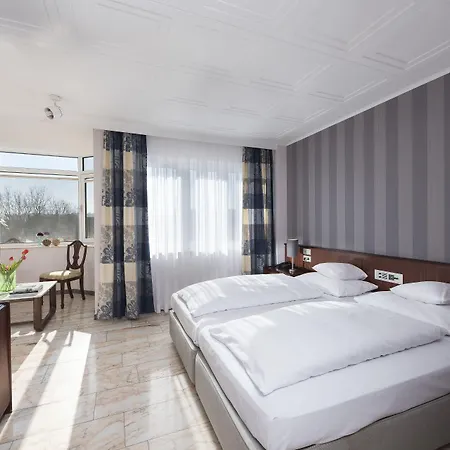 Harheimer Hof 4*