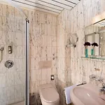 Harheimer Hof 4*