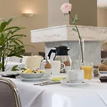 Szálloda Harheimer Hof 4*