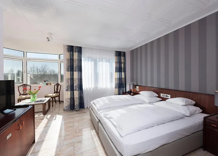 Harheimer Hof Hotel 4*