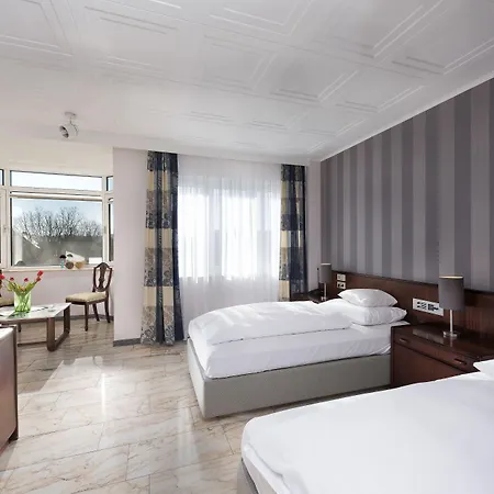 Otel Harheimer Hof Frankfurt am Main