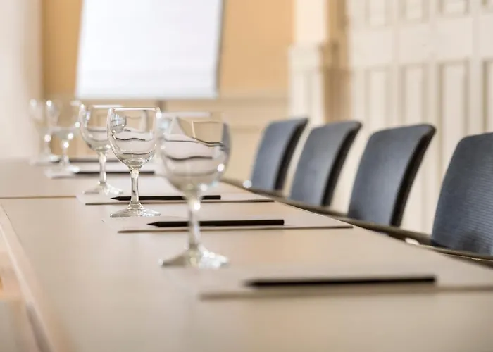 Harheimer Hof Отель